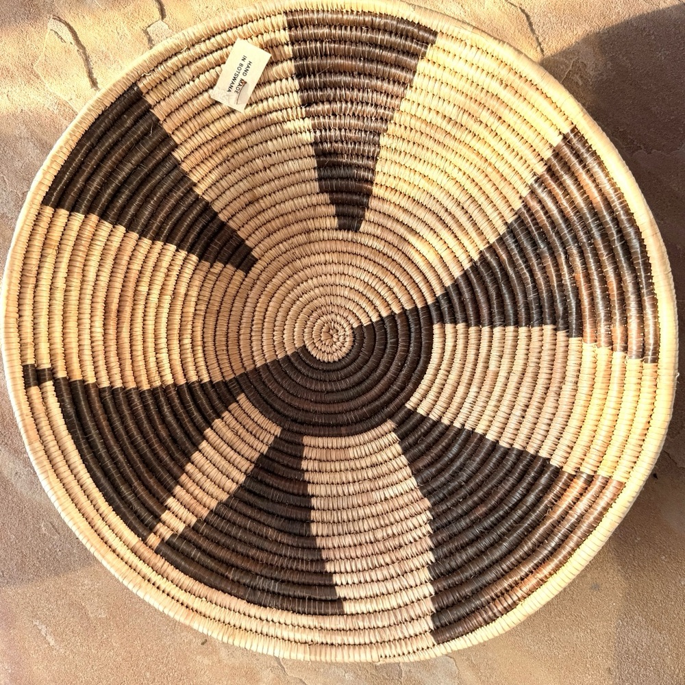 Handwoven Sun Ray Botswana Basket – African Coiled Palm Fiber – 14” Diameter